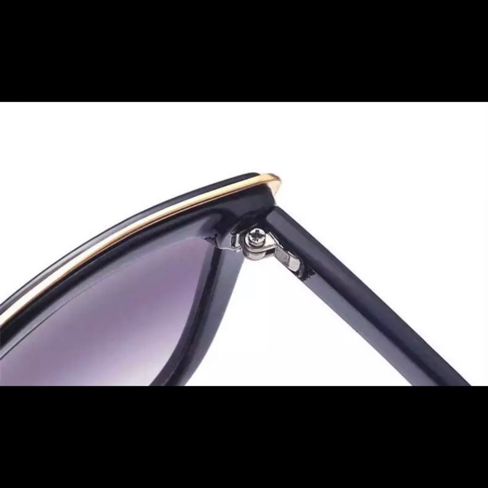 Vintage Cat Eye Sunglasses - Picture 2 of 4